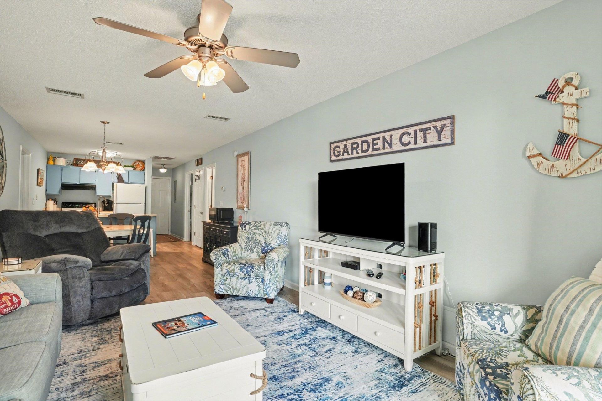 1425 N Waccamaw Dr. Photo 13