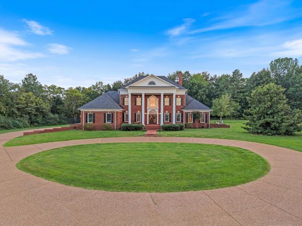 1465 New Columbia Hwy, Lewisburg, TN 37091