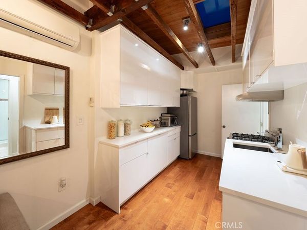 6607 Fountain Ave, Hollywood, CA 90028