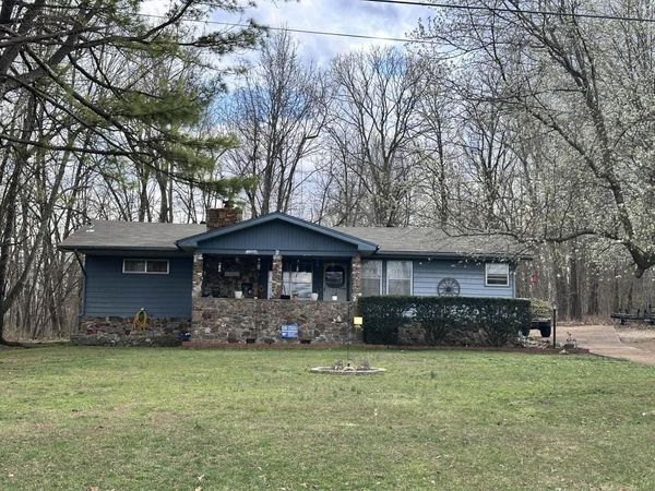 2 Tishimingo Drive, Cherokee Village, AR 72529