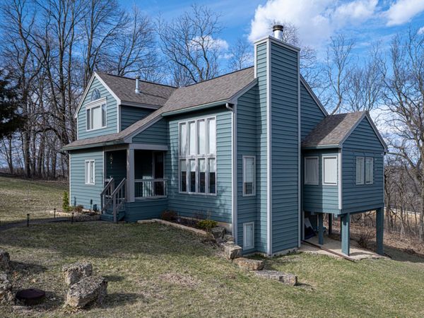 4 Cinnabar Lane, Galena, IL 61036