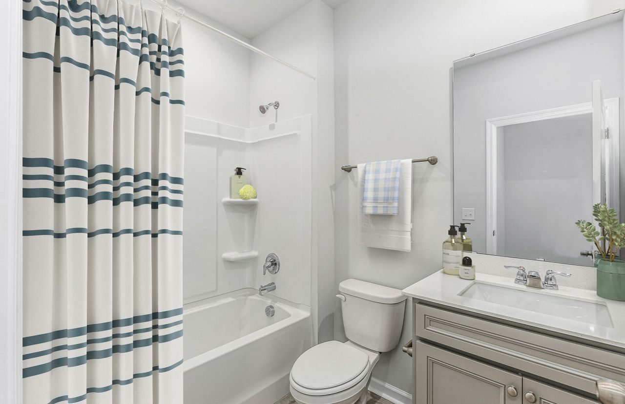 848 Meadowbrook Lane Photo 11