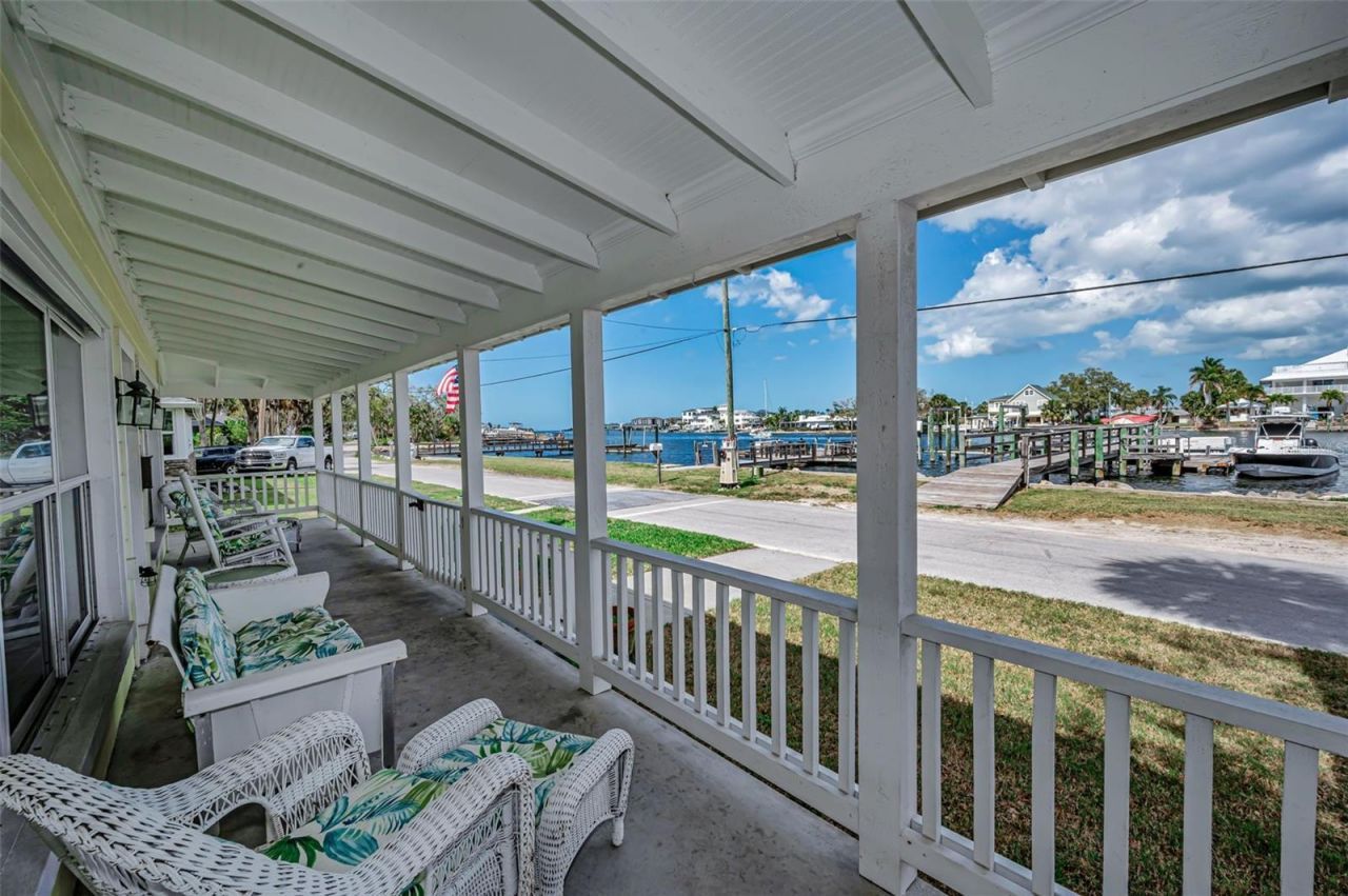 5038 Sunset Boulevard, Port Richey, FL 34668 Photo