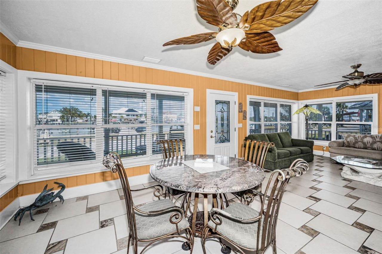 5038 Sunset Boulevard, Port Richey, FL 34668 Photo