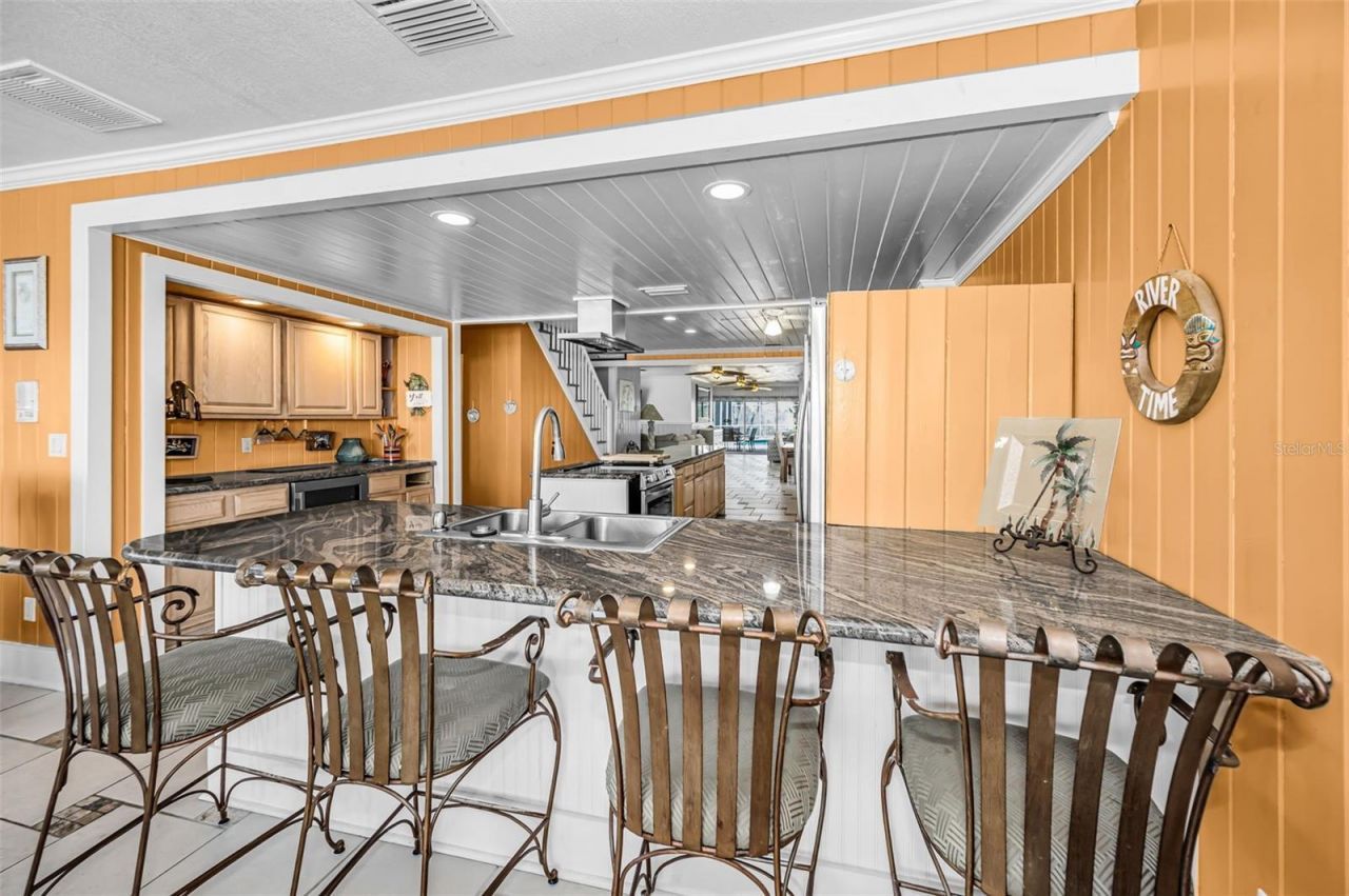 5038 Sunset Boulevard, Port Richey, FL 34668 Photo