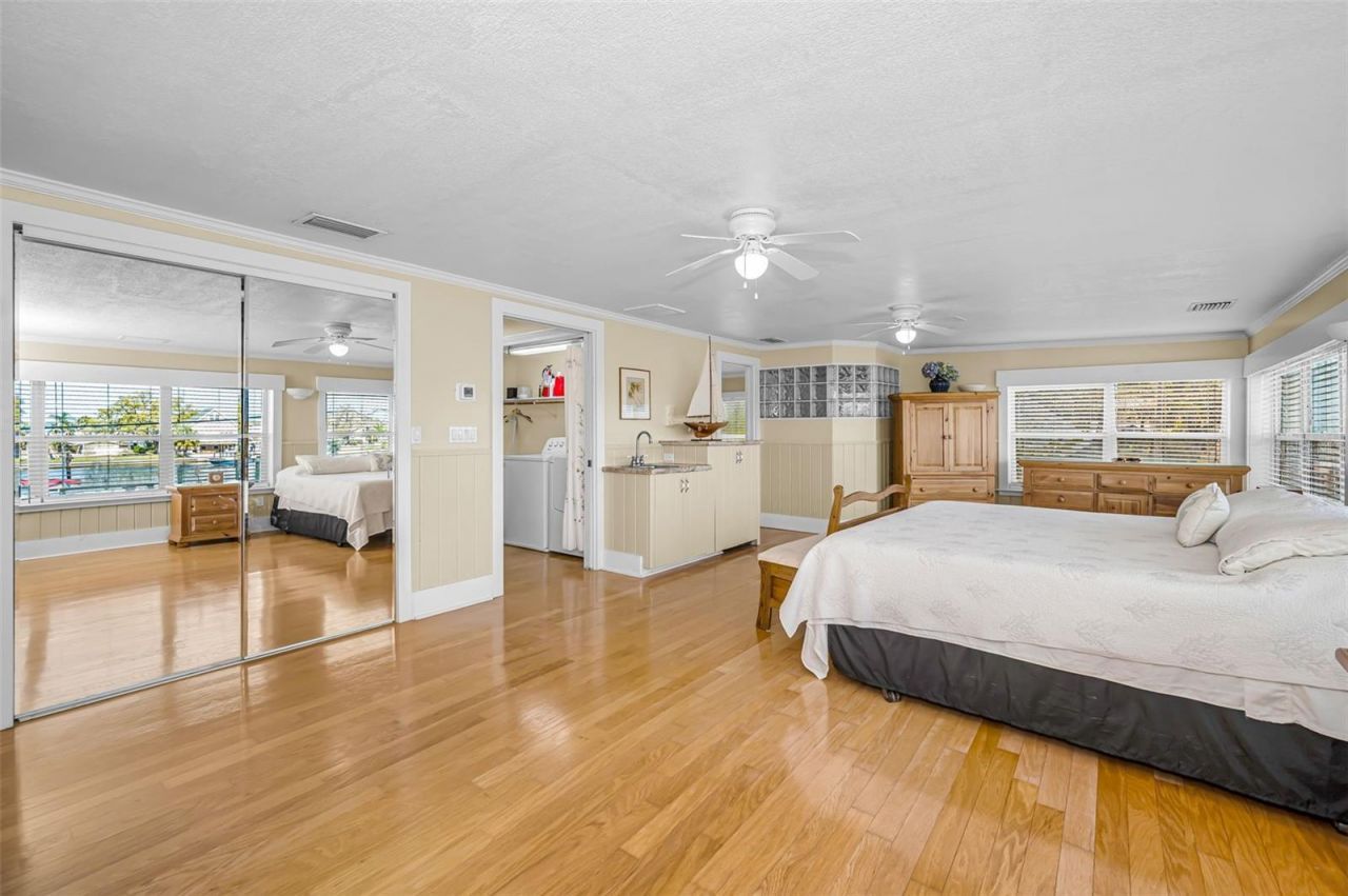 5038 Sunset Boulevard, Port Richey, FL 34668 Photo