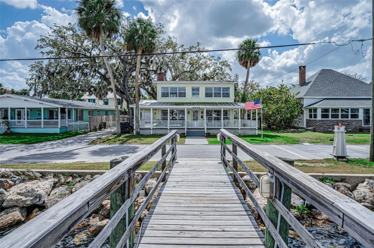 5038 Sunset Boulevard, Port Richey, FL 34668 Photo