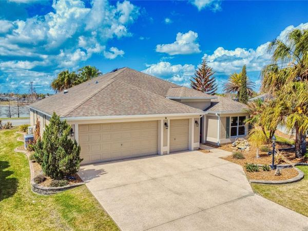 3130 VANDENBERG COURT , THE VILLAGES, FL 32163