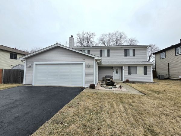 358 Thistle Drive, Bolingbrook, IL 60490
