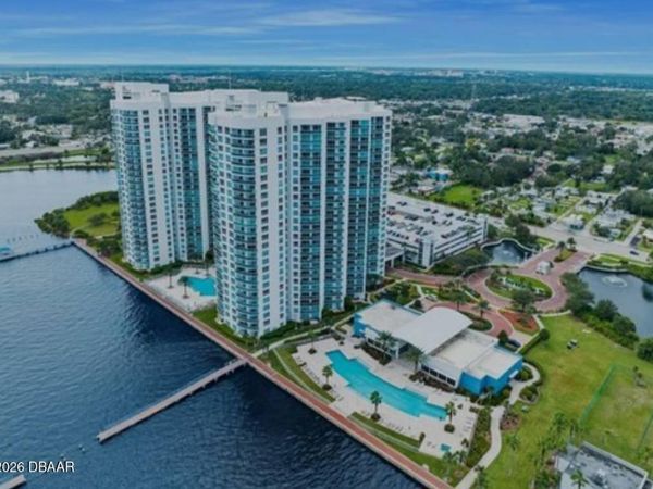 231 Riverside Drive, Unit 308, Holly Hill, FL 32117