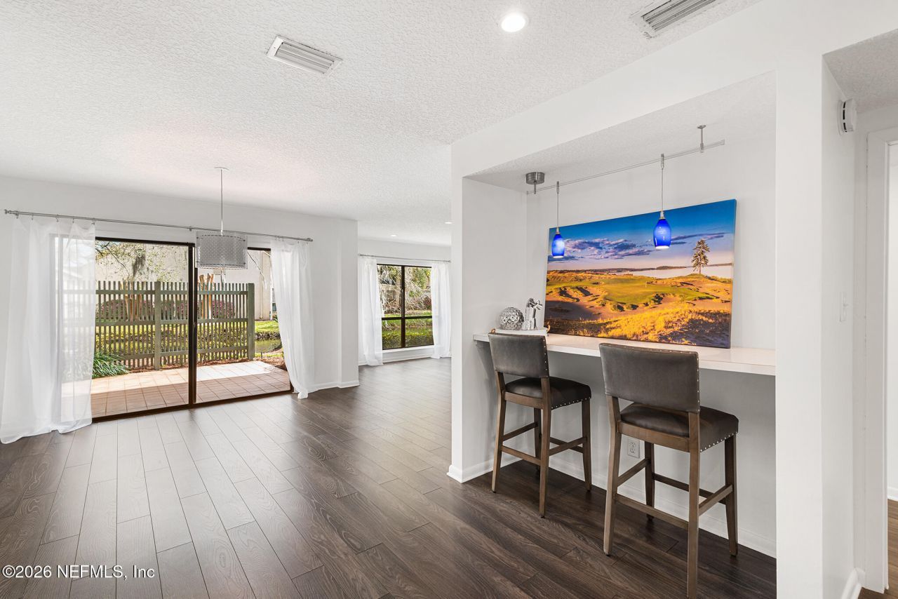 10150 Leisure Lane N, Unit 23, Jacksonville, FL 32256 Photo