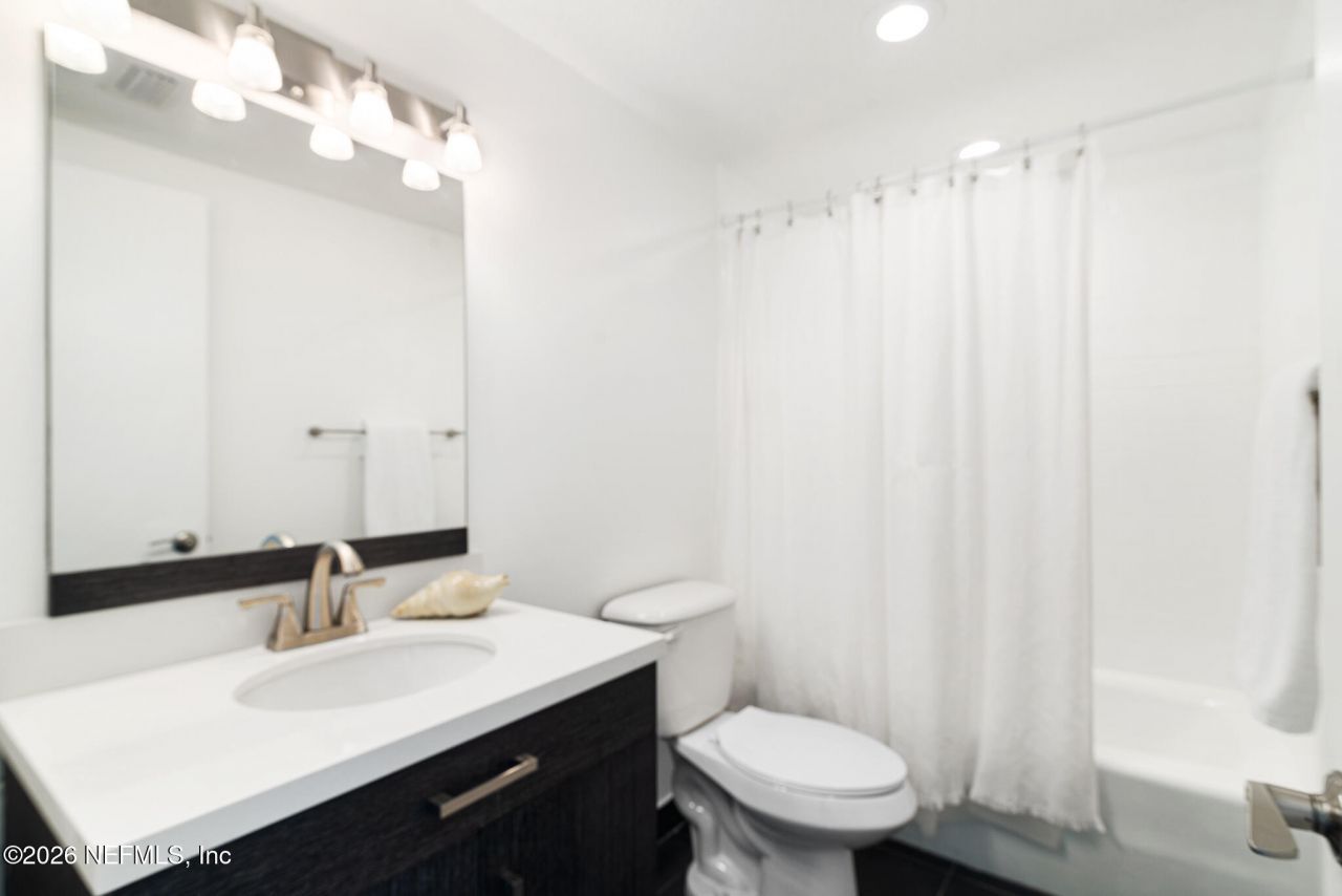 10150 Leisure Lane N, Unit 23, Jacksonville, FL 32256 Photo