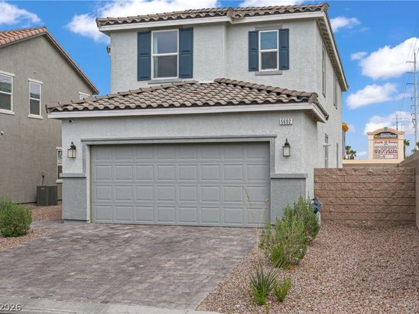 5692 Tinar Street , Las Vegas, NV 89113