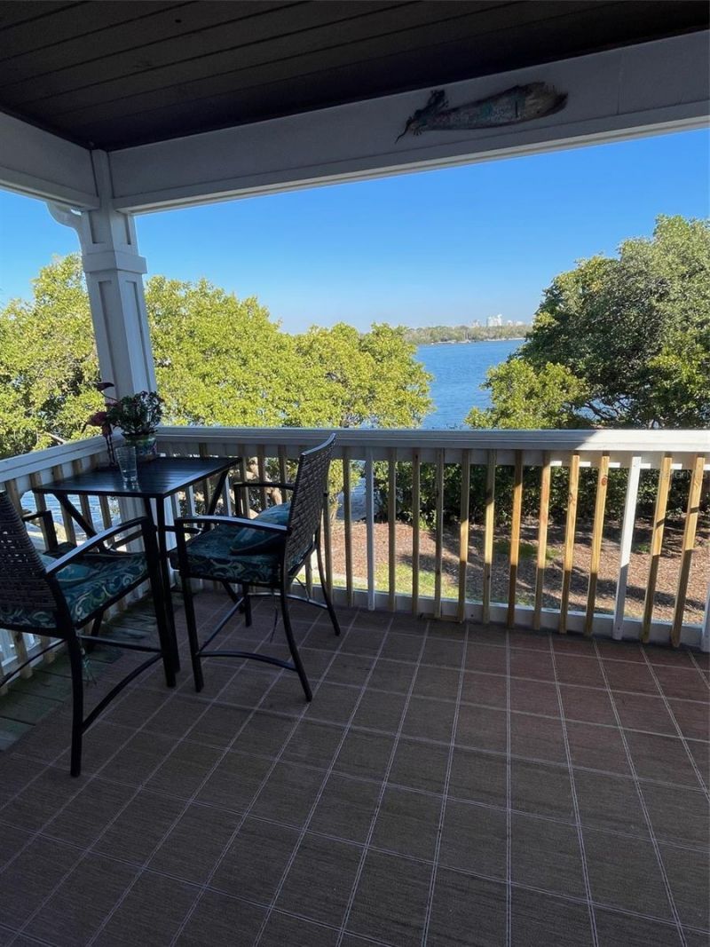 249 Pompano Drive Se, Unit D, Saint Petersburg, FL 33705 Photo