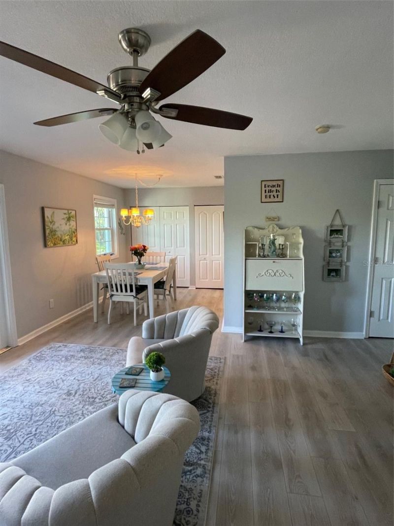 249 Pompano Drive Se, Unit D, Saint Petersburg, FL 33705 Photo