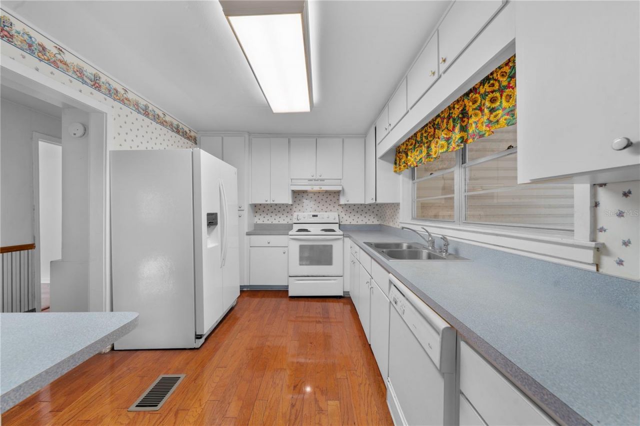 20209 NW 49 Terrace, La Crosse, FL 32658 Photo