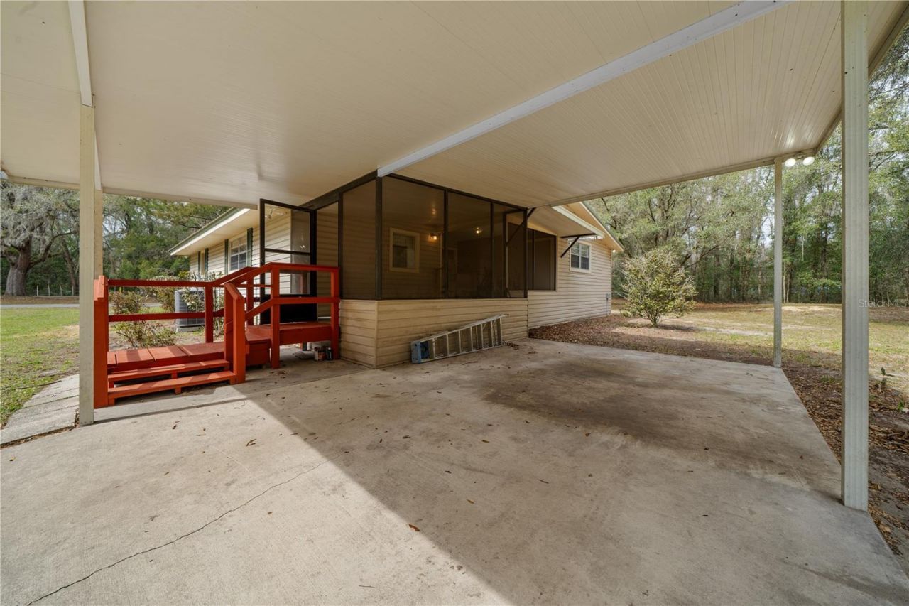 20209 NW 49 Terrace, La Crosse, FL 32658 Photo