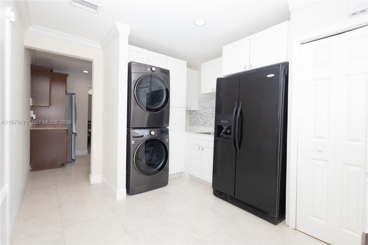 4480 NW 61st St, North Lauderdale, FL 33319 Photo