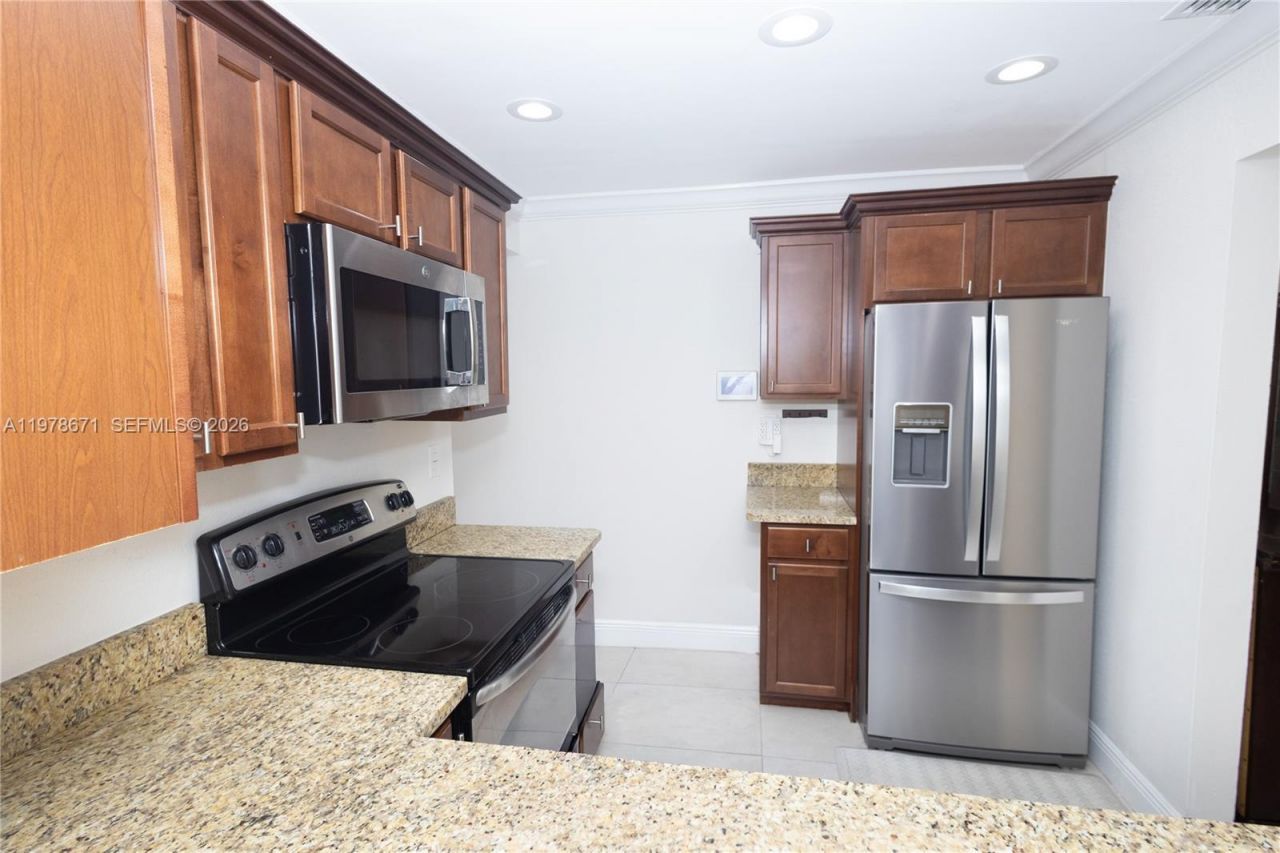 4480 NW 61st St, North Lauderdale, FL 33319 Photo