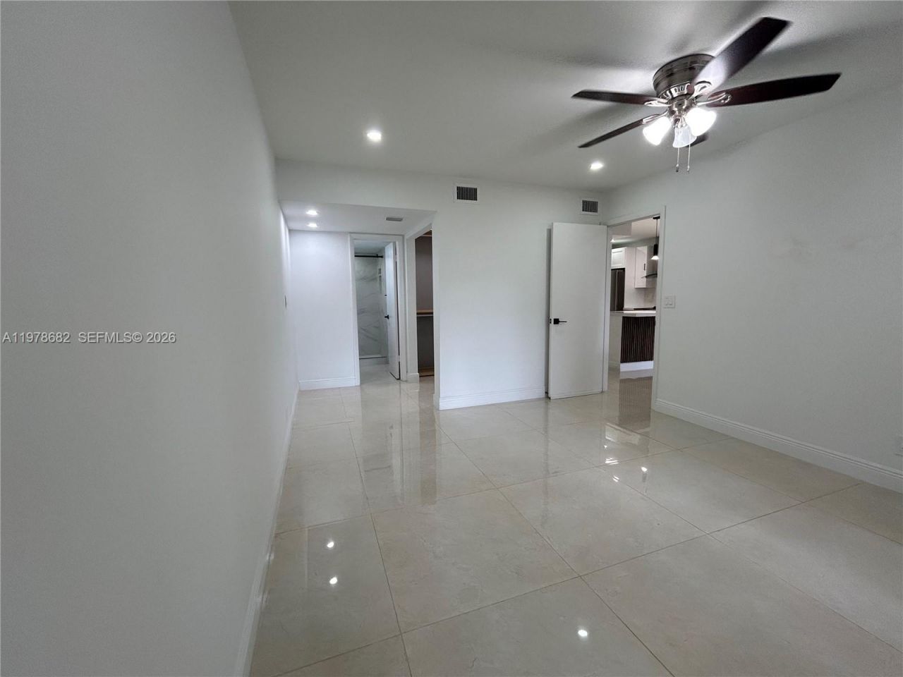 300 Berkley Rd , Unit 108, Hollywood, FL 33024 Photo