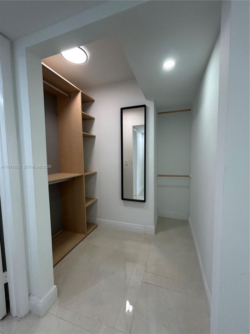 300 Berkley Rd , Unit 108, Hollywood, FL 33024 Photo