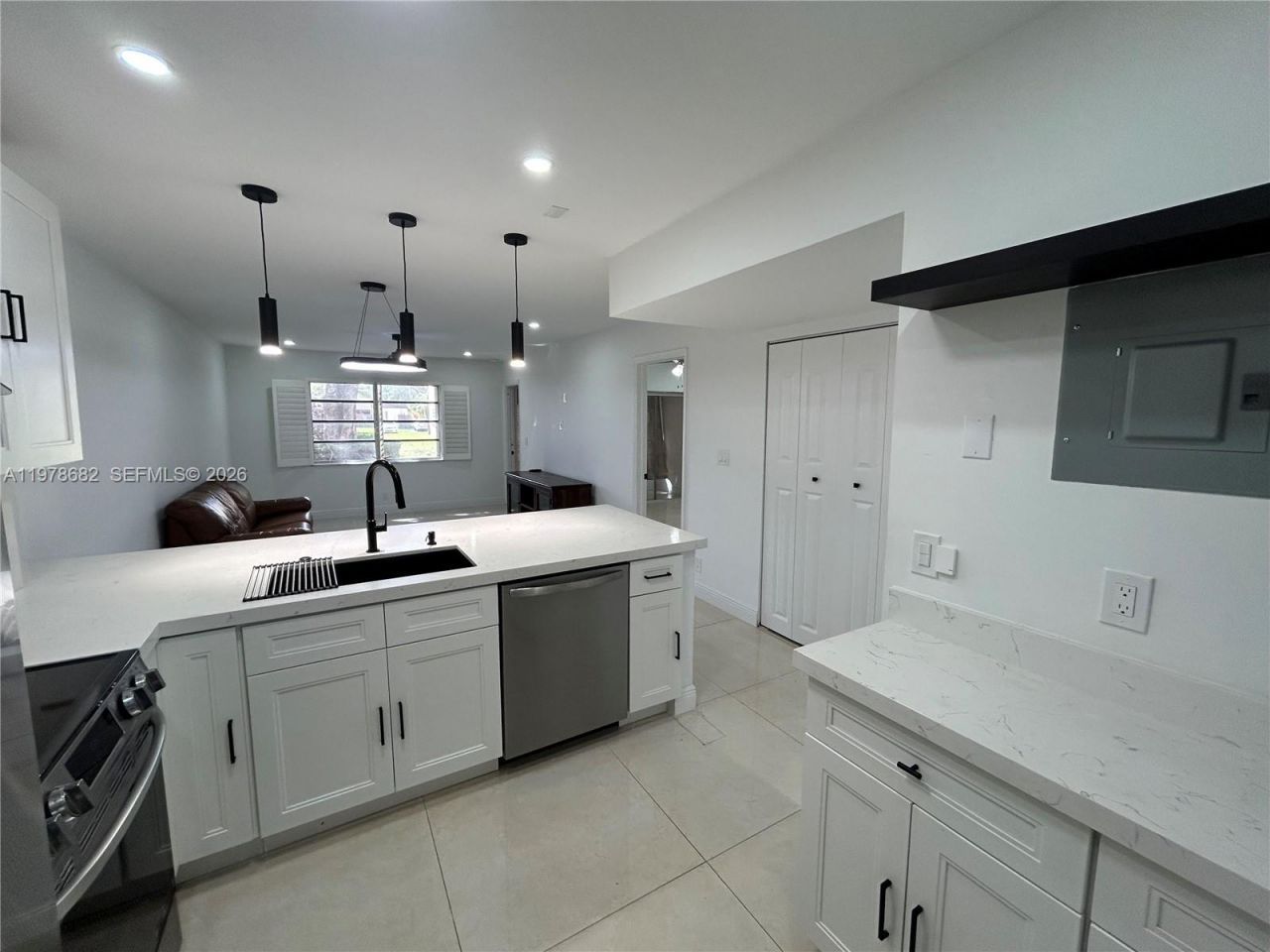 300 Berkley Rd , Unit 108, Hollywood, FL 33024 Photo