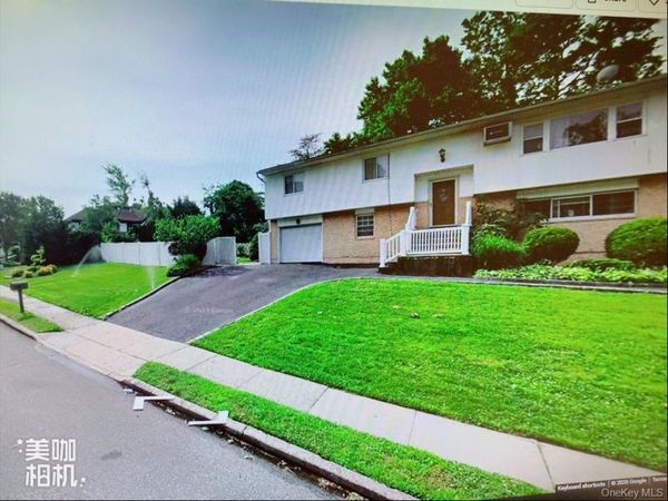 2 Norwood Lane, Ronkonkoma, NY 11779