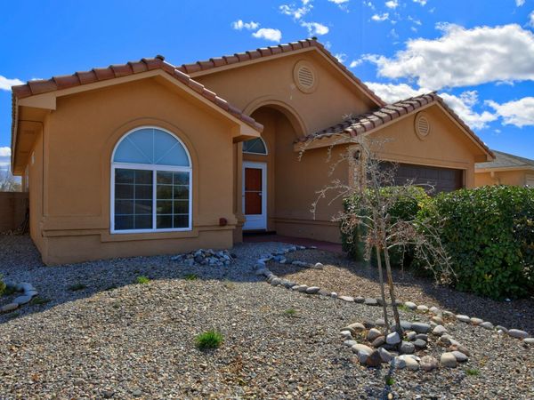 9922 Wind Cave Drive NW, Albuquerque, NM 87114