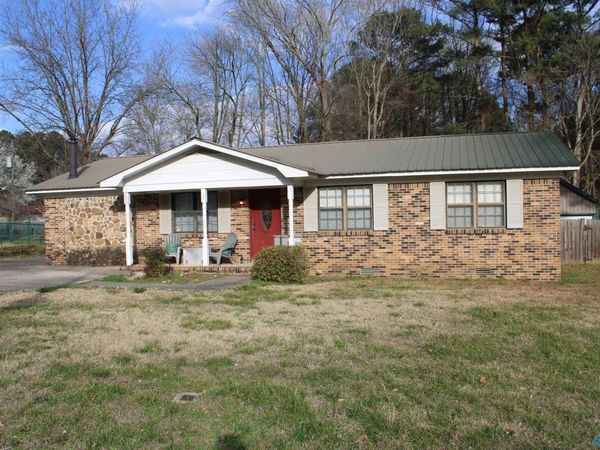 240 Hampton Road NW, Hartselle, AL 35640