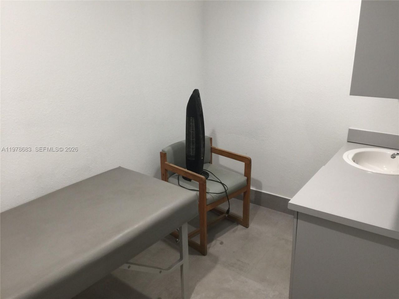 4751 W 4th Ave , Hialeah, FL 33012 Photo