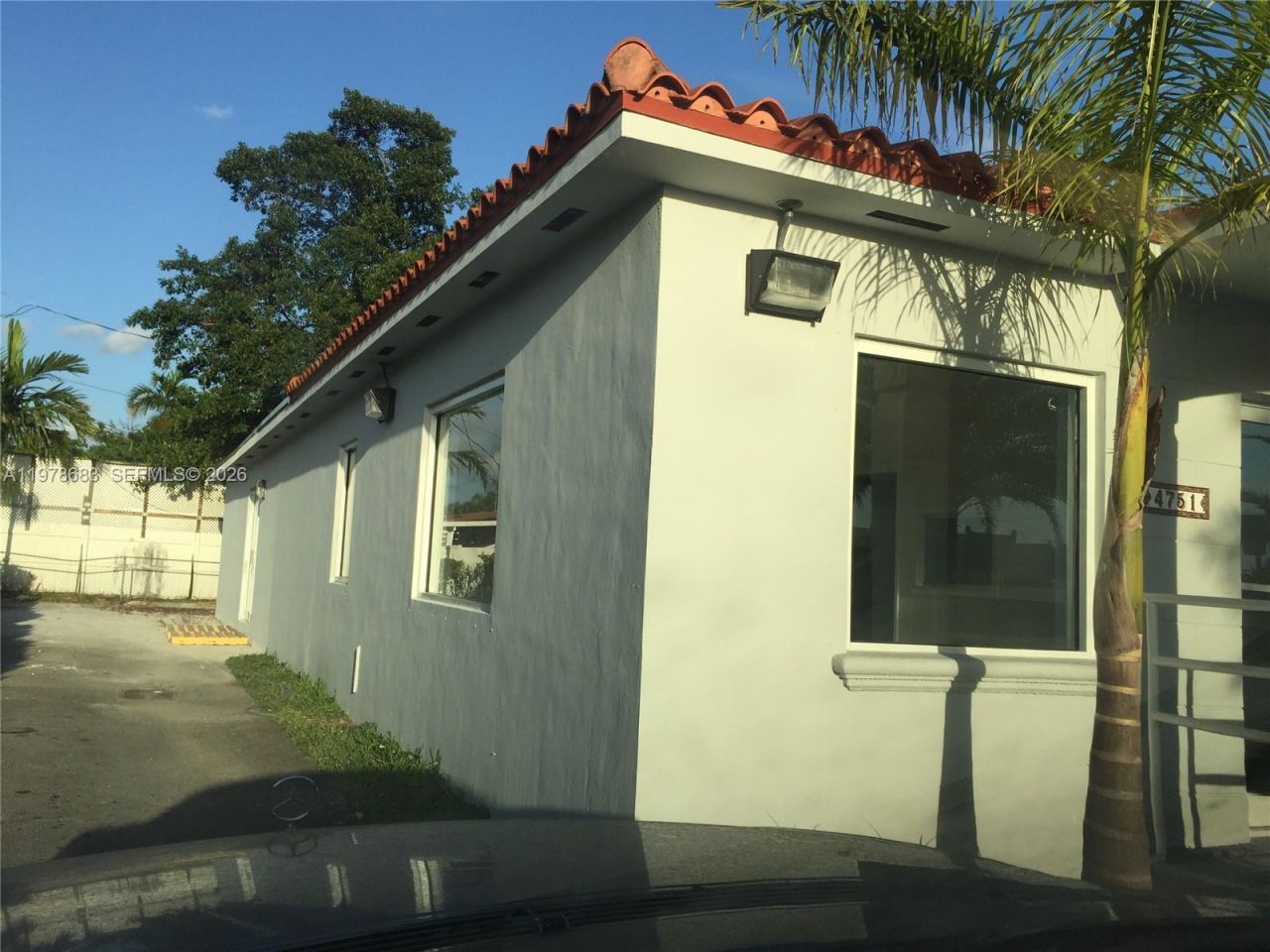 4751 W 4th Ave , Hialeah, FL 33012 Photo