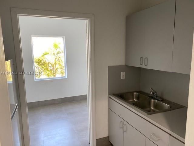 4751 W 4th Ave , Hialeah, FL 33012 Photo