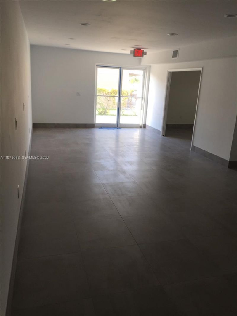 4751 W 4th Ave , Hialeah, FL 33012 Photo