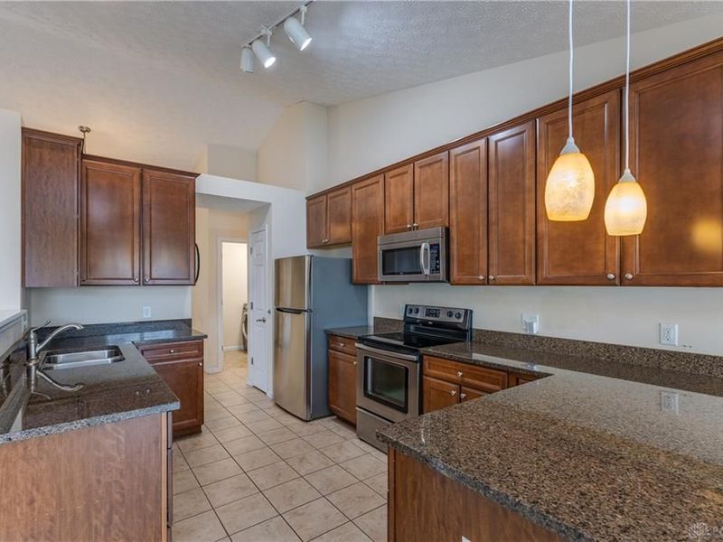 6920 Buell Lane, Dayton, OH 45424 Photo 9