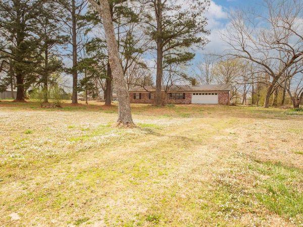 2302 S Pine Street , Cabot, AR 72023