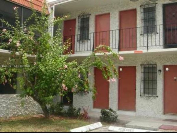 Unit G5, Palmetto Bay, FL 33176