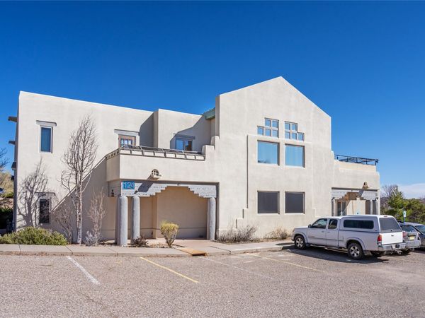 124 Siringo Road, Santa Fe, NM 87505