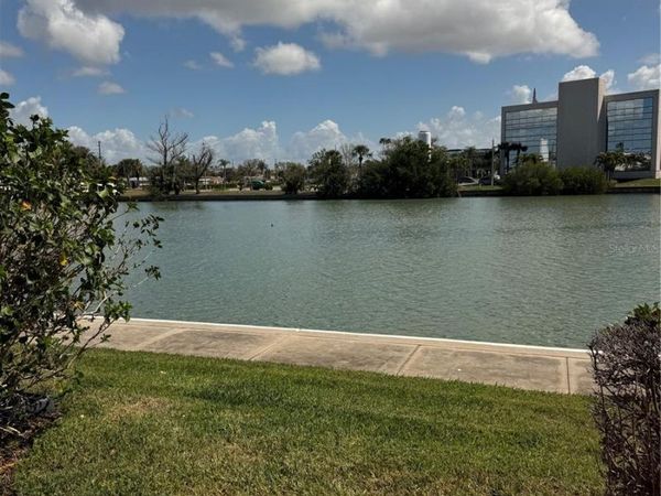 7425 BAY ISLAND DRIVE S, Unit 103, SOUTH PASADENA, FL 33707