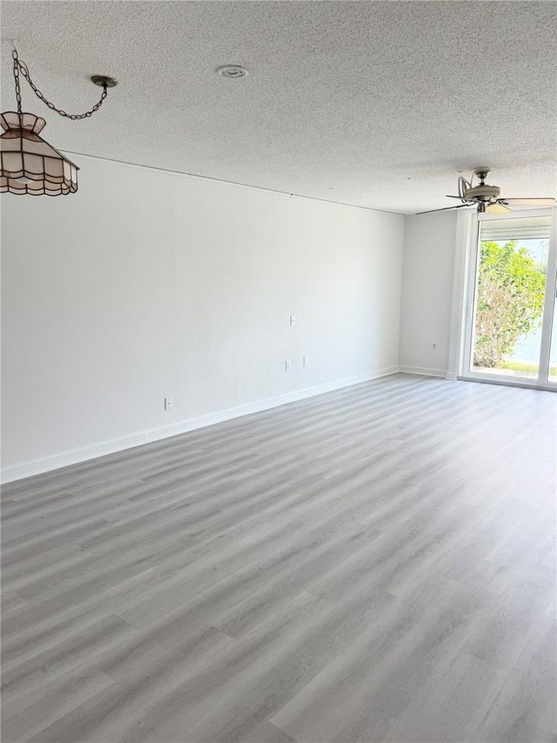7425 Bay Island Drive S, Unit 103, South Pasadena, FL 33707 Photo