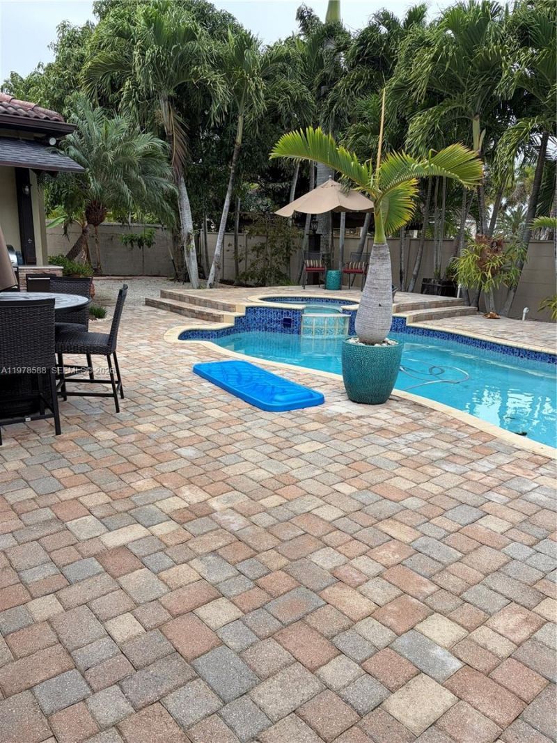 13163 SW 191st Ter , Unit 1, Miami, FL 33177 Photo