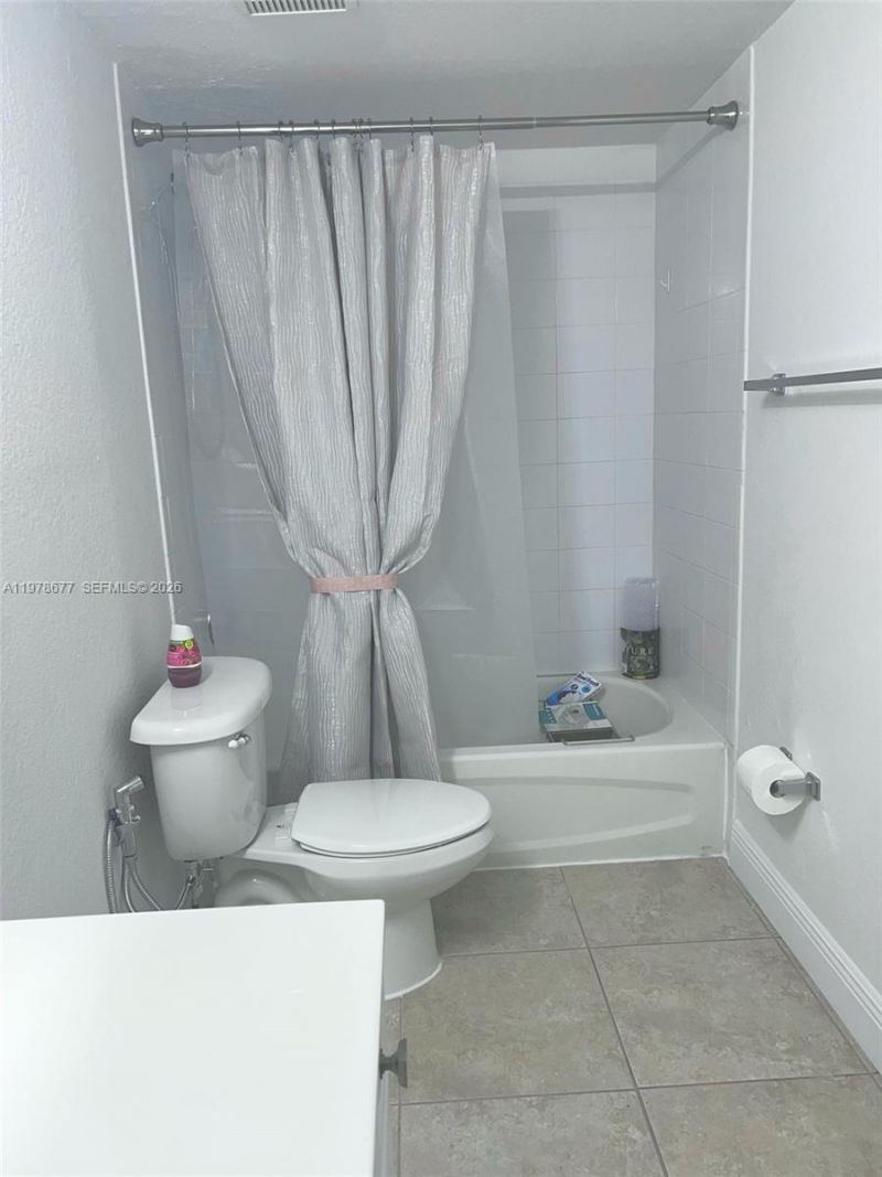 5221 Geneva Way , Unit 103, Doral, FL 33166 Photo