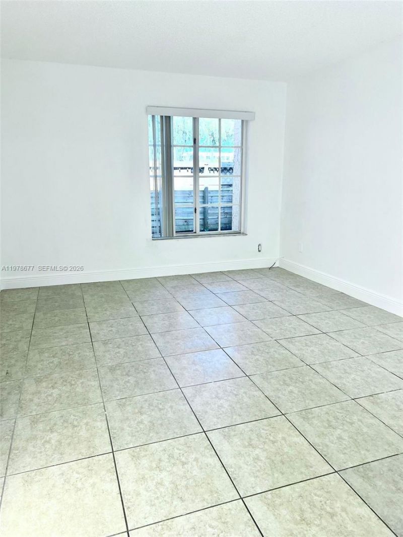 5221 Geneva Way , Unit 103, Doral, FL 33166 Photo