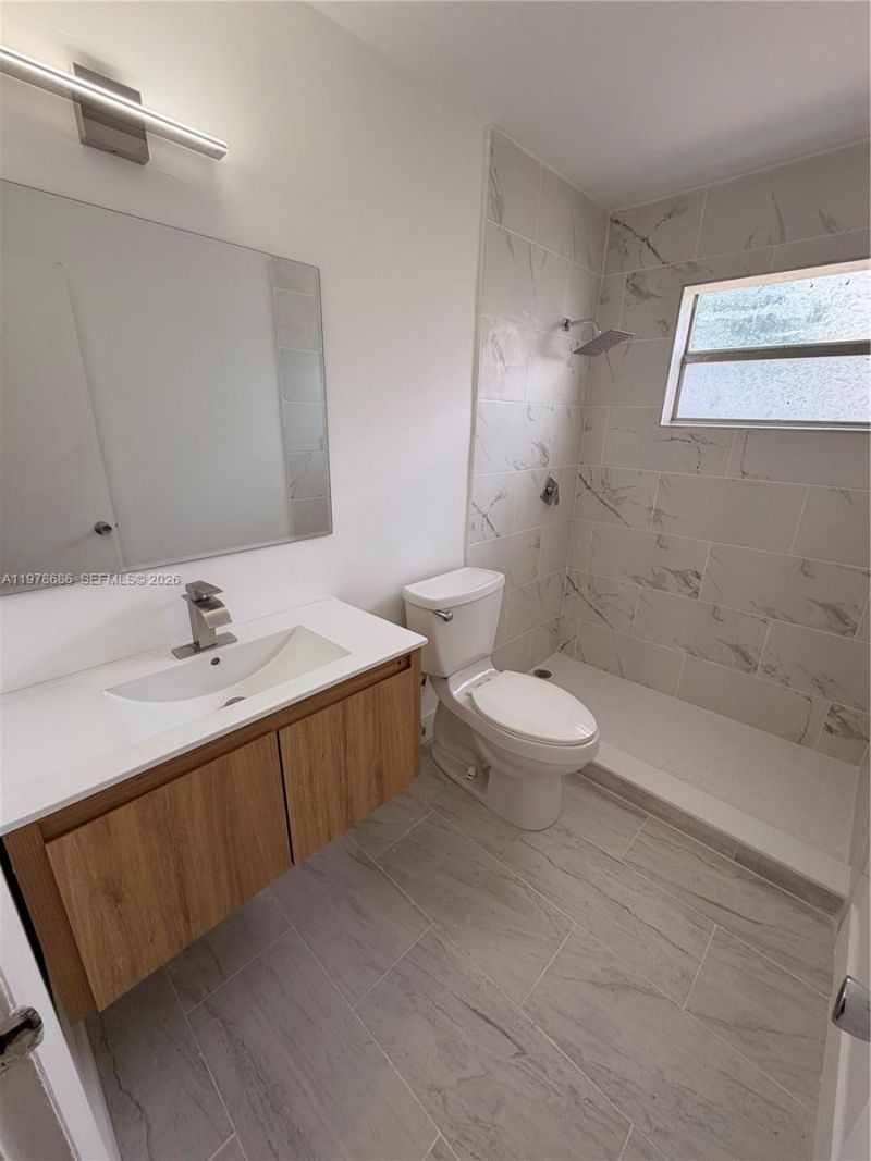 12195 W Dixie Hwy, Unit 6E, North Miami, FL 33161 Photo