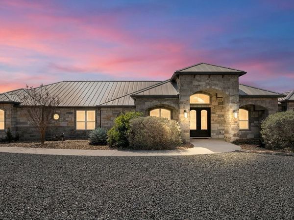 948 Lazy Diamond, Canyon Lake, TX 78133