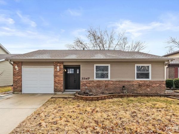 2347 Sunnydale Drive , Woodridge, IL 60517