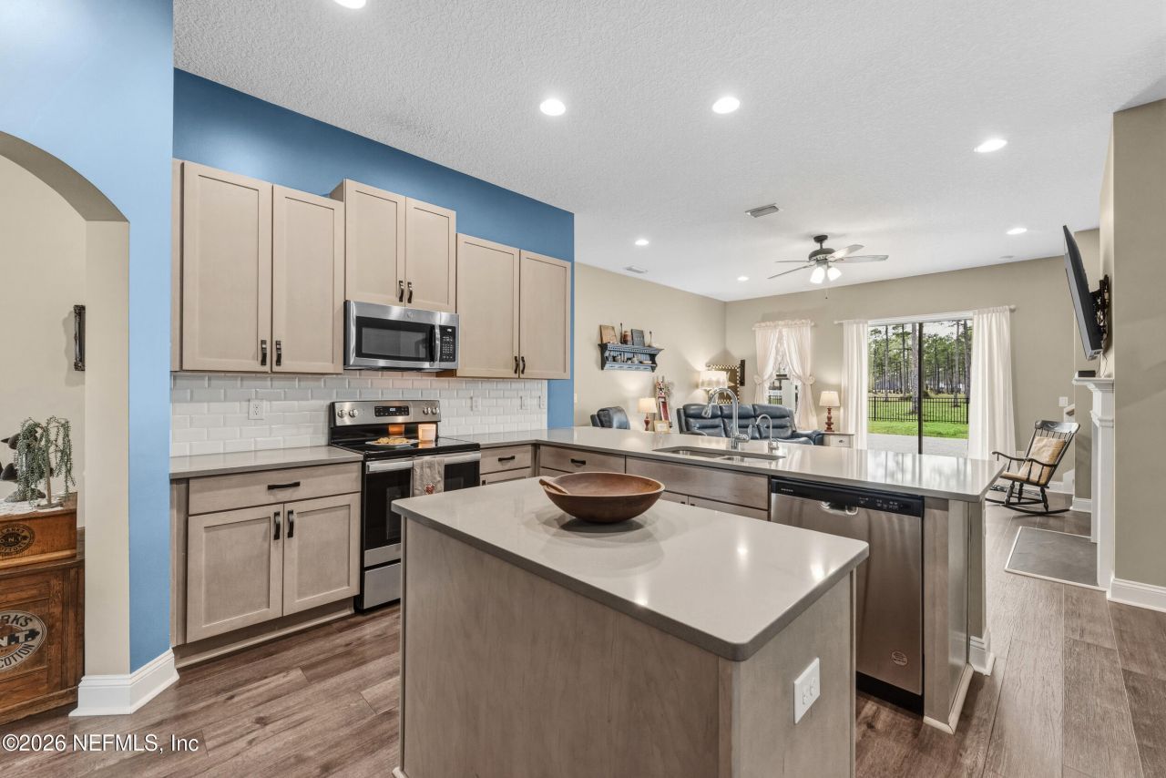 11060 Whisper Ridge Court, Jacksonville, FL 32219 Photo