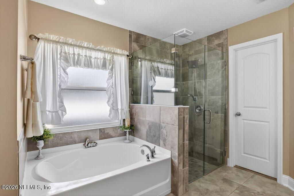 11060 Whisper Ridge Court, Jacksonville, FL 32219 Photo