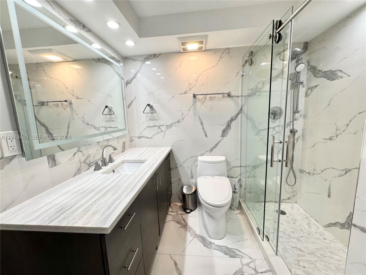 231 174th St , Unit 1501, Sunny Isles Beach, FL 33160 Photo