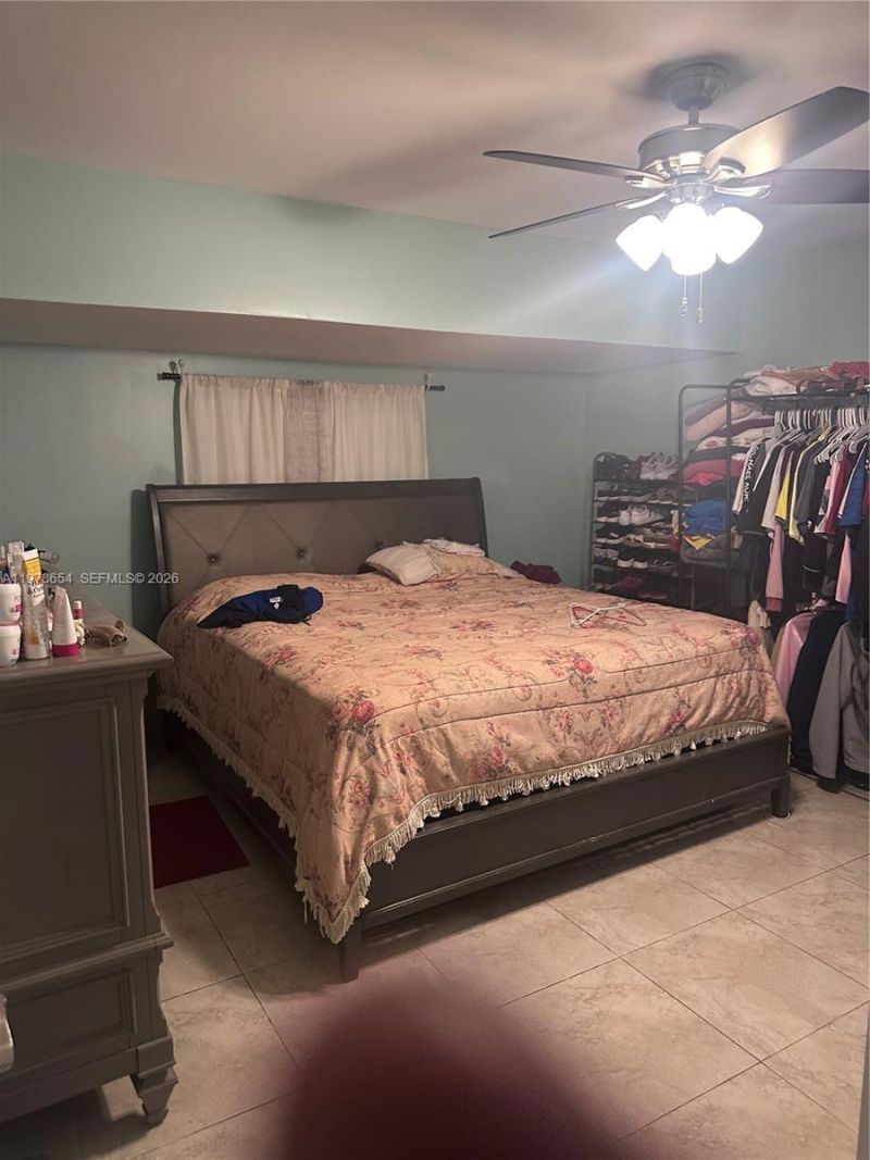 324 NW 47th St , Miami, FL 33127 Photo