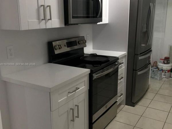 1200 NE Miami Gardens Dr , Unit 820W, Miami, FL 33179